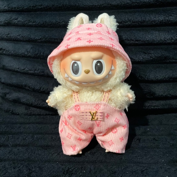 Labubu outfit - Picture 2 of 5